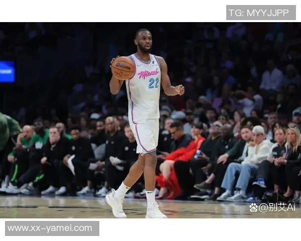 维金斯半场表现抢眼贡献10分5篮板3助攻正负值高达22助球队领先