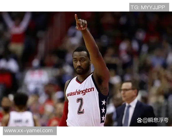 里夫斯主场狂砍35分力挫劲敌场均26分续约价值引发热议 里夫斯主场狂砍35分力挫劲敌场均26分续约价值引发热议