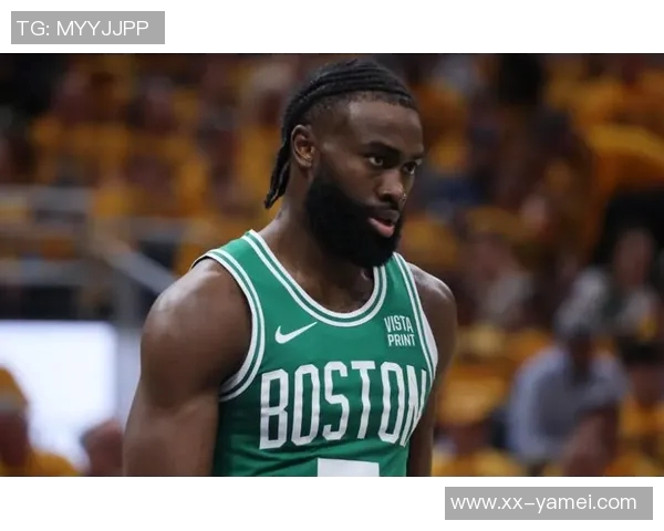 明天绿军客场挑战步行者杰伦布朗因背部痉挛出战可能性不大豪泽状态成疑